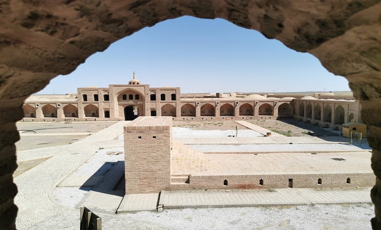Miyandasht-Caravanserai