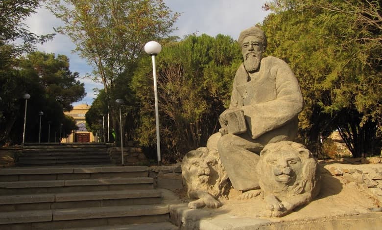 Tomb-of-Abu-al-Hassan-Kharaqani